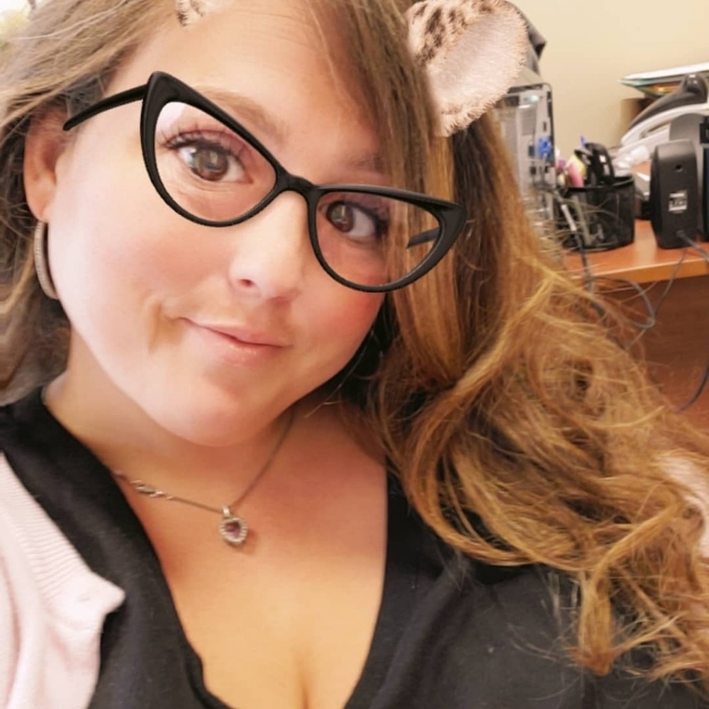 Meet your Posher, Jaclyn